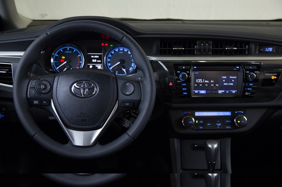 Toyota Corolla Dynamic (Foto: Divulgação) — Foto: Auto Esporte