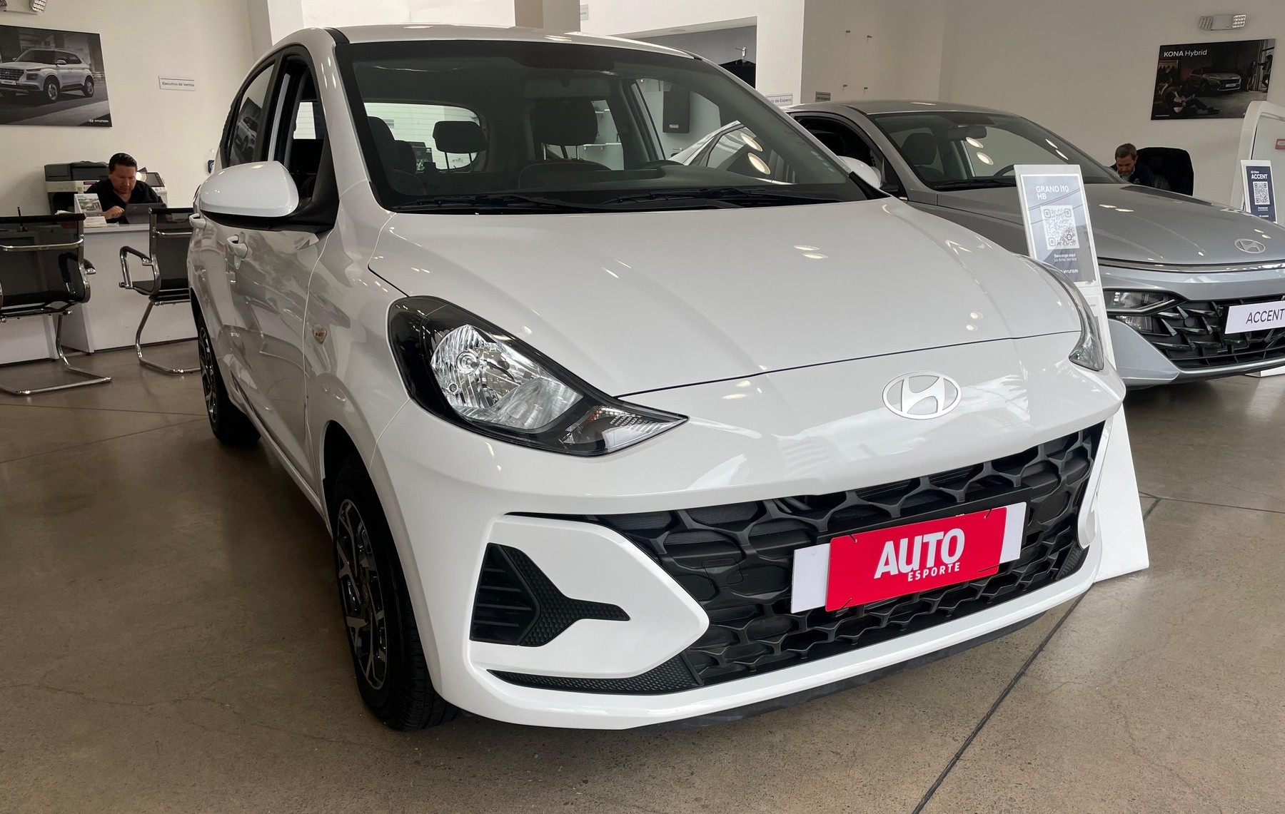 Hyundai i10 é hatch de entrada da marca que não temos no Brasil; conheça