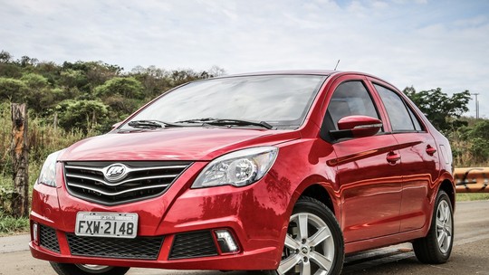 Esses 7 carros são tão ruins que não queríamos nem como presente de Natal