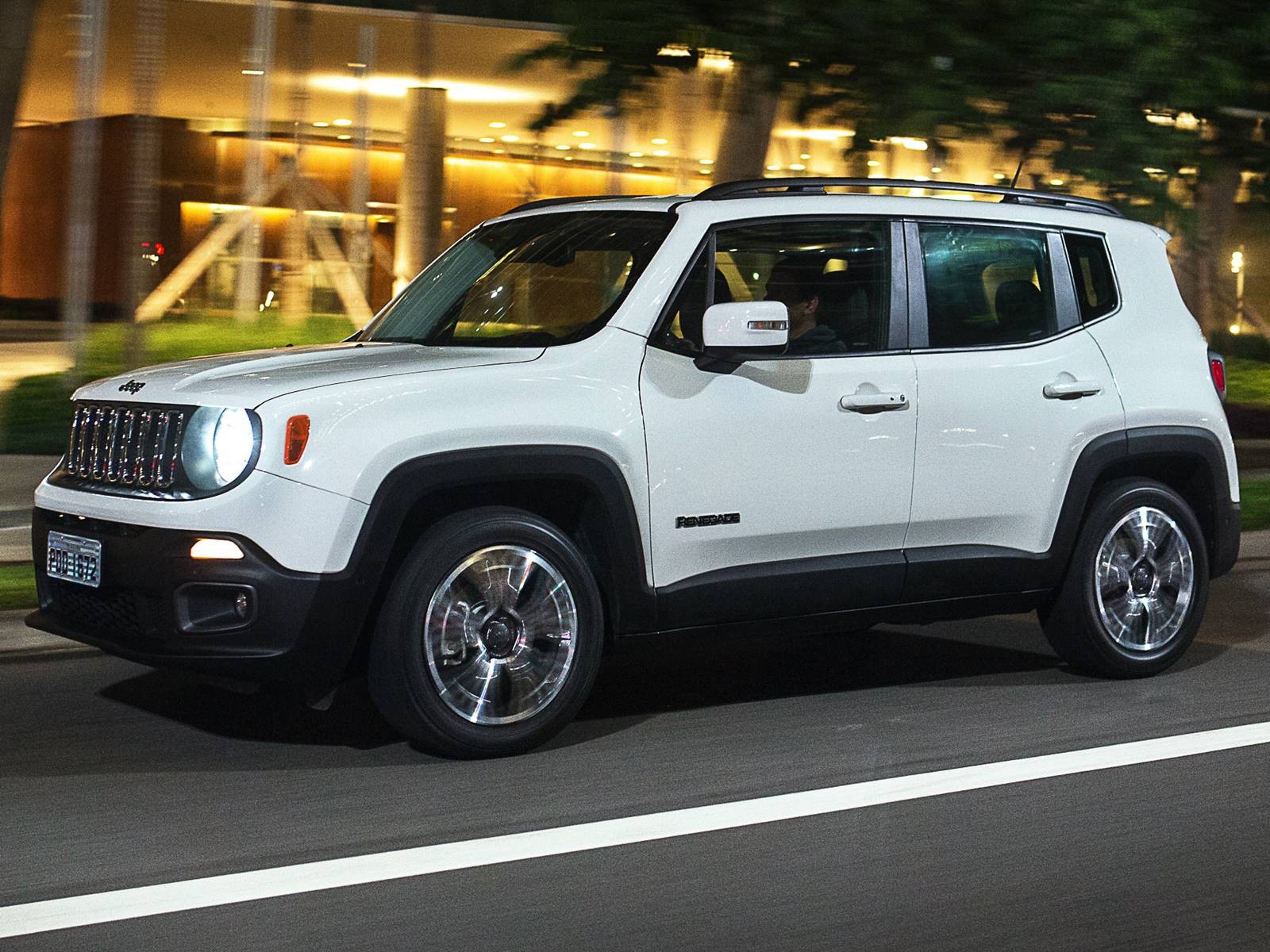 Jeep dará garantia de 1 ano para Renegade, Compass e Commander seminovos