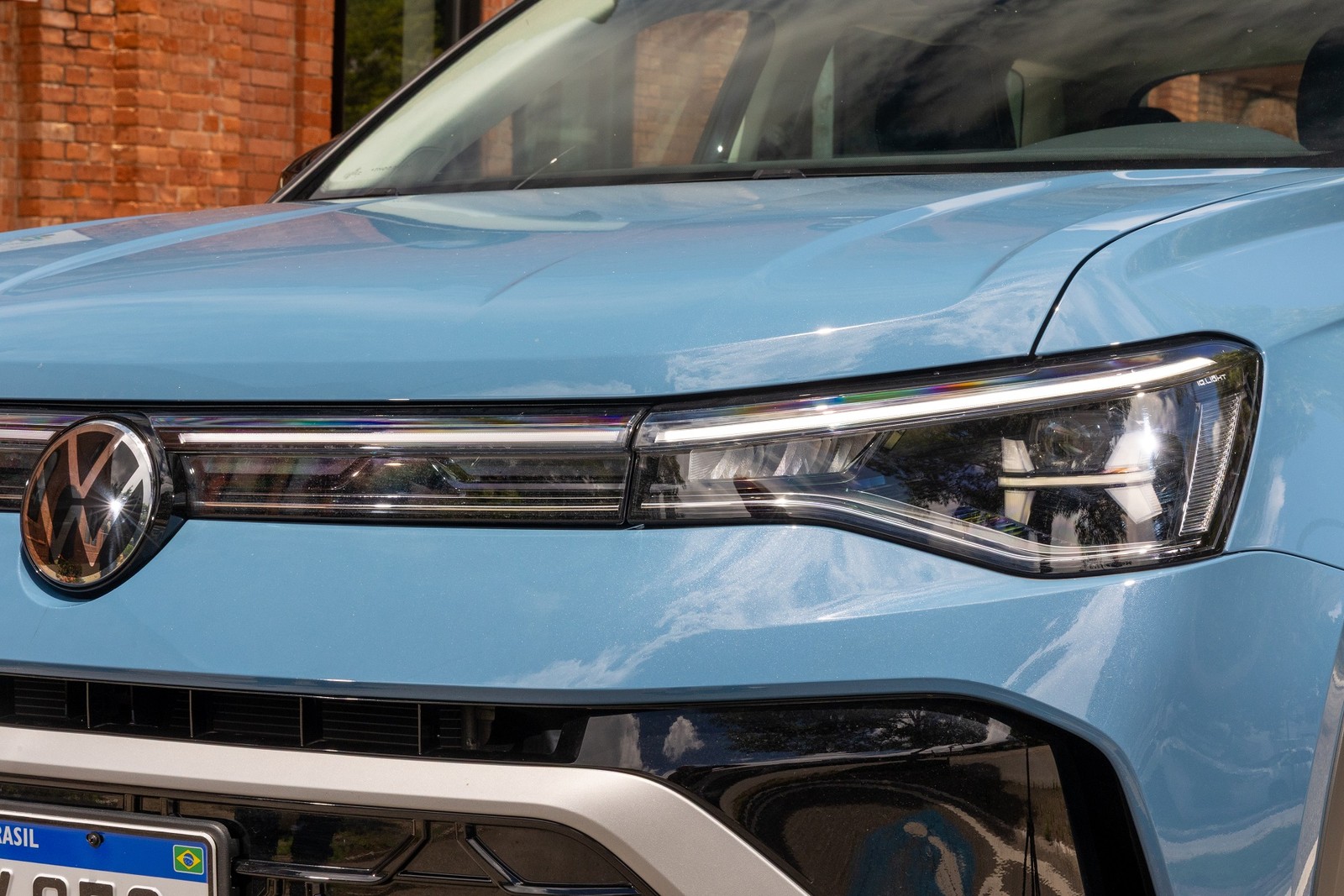 Volkswagen Taos Highline 2026 - Faróis de LED — Foto: Renato Durães/Auto News Brasil