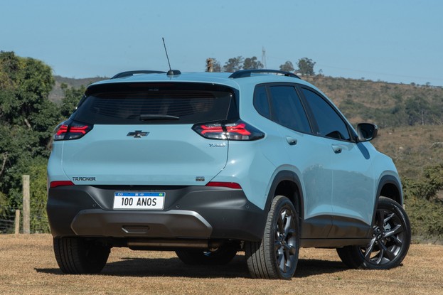 Chevrolet Tracker 100 Anos - traseira