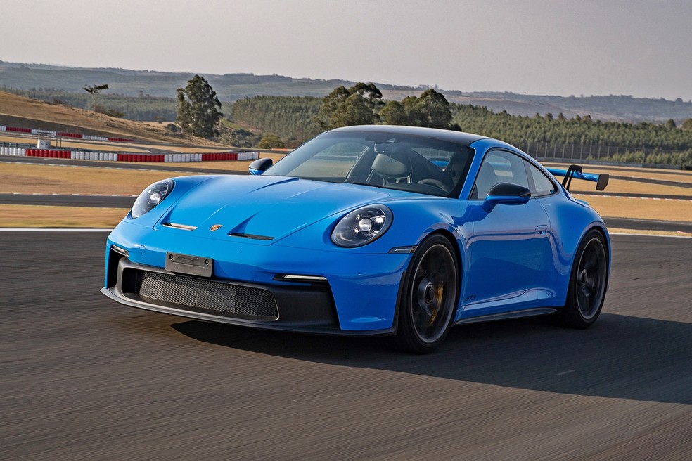 O novo Porsche 911 GT3 pode ir até 9.000 rpm — Foto: Divulgação 