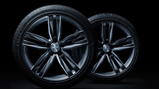 Chevrolet divulga mais um teaser do novo Camaro