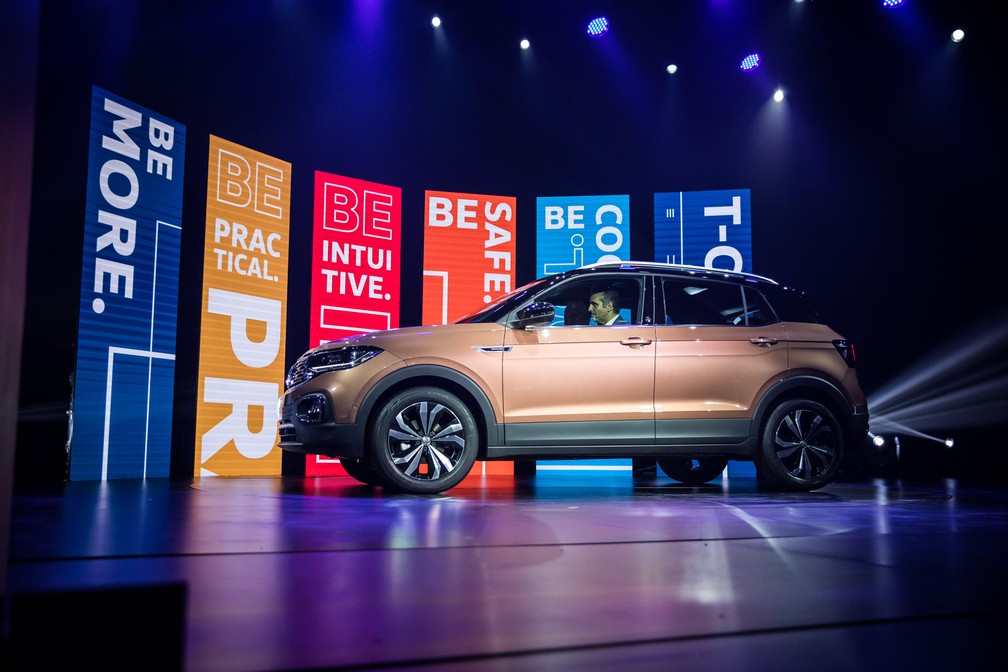 VW T-Cross brasileiro é ligeiramente maior em relação ao europeu — Foto: Fábio Tito/G1