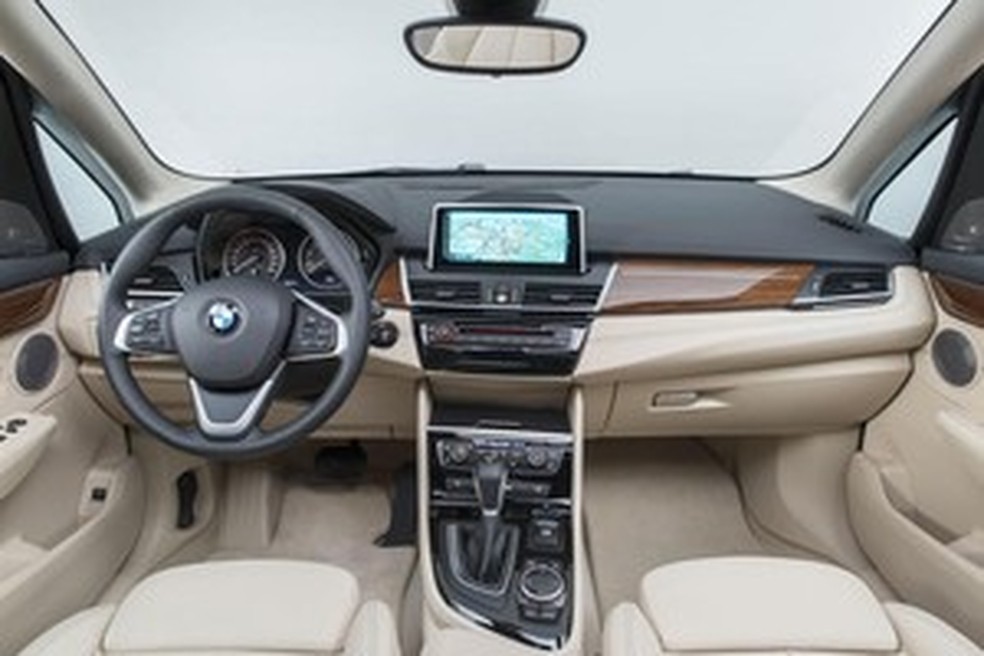 BMW Série 2 Active Tourer  (Foto: Divulgação) — Foto: Auto Esporte