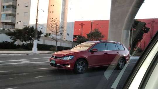 Volkswagen Golf Variant chega ao Brasil até o final do ano