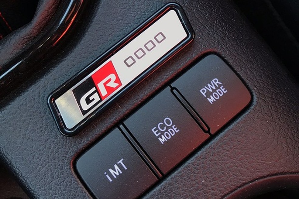 Toyota Hilux GRS 2019 (Foto: Diogo de Oliveira/Auto News Brasil) — Foto: Auto Esporte