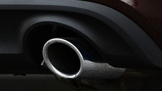 Escapamento, pneus, chip: os perigos de preparar o carro sem certificação