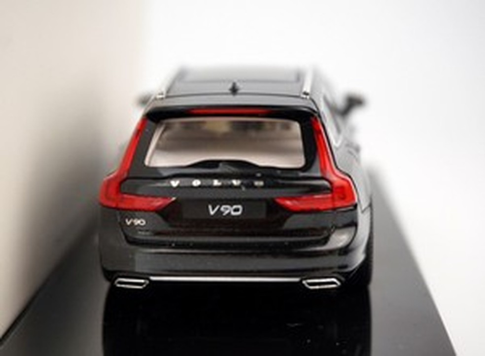 Fotos de miniaturas revelam como será o novo Volvo V90 (Foto: Divulgação) — Foto: Auto Esporte