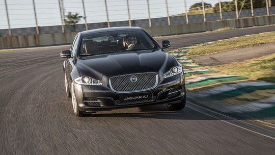 Jaguar convoca recall de 4 unidades do XJ por falha nos freios