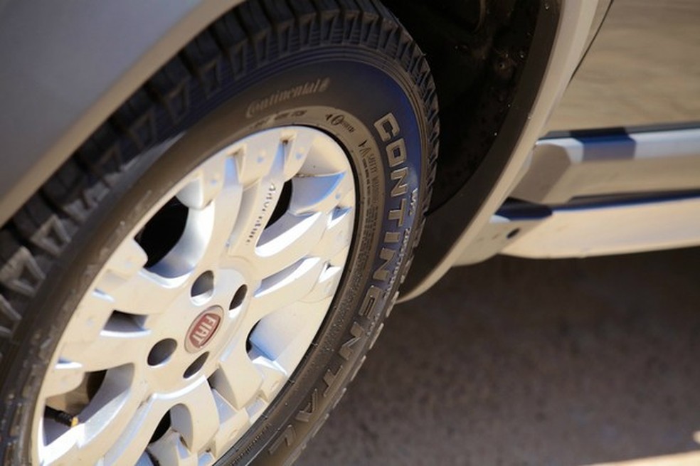 Pneu ContiCrossContactAT da Continental (Foto: Divulgação) — Foto: Auto Esporte