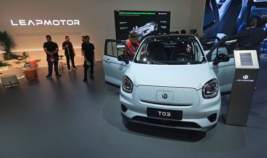 Leapmotor apresenta seus veículos em Salão