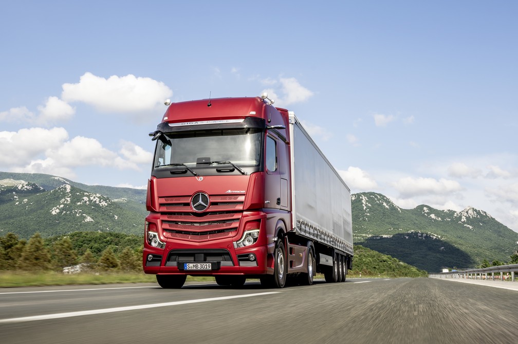 Mercedes-Benz Actros — Foto: Divulgação