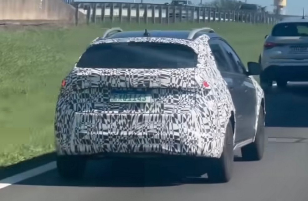 Volkswagen Nivus já foi flagrado por Auto News Brasil  — Foto: Reprodução/@rafaelfmafra