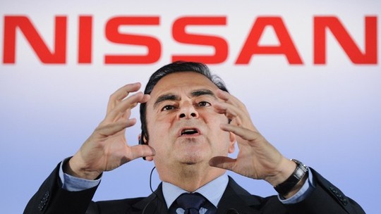 Preso, Carlos Ghosn afirma ser vítima de um complô da Nissan