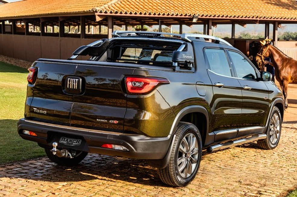 Rodas de liga leve são exclusivas da versão (Foto: Divulgação) — Foto: Auto Esporte