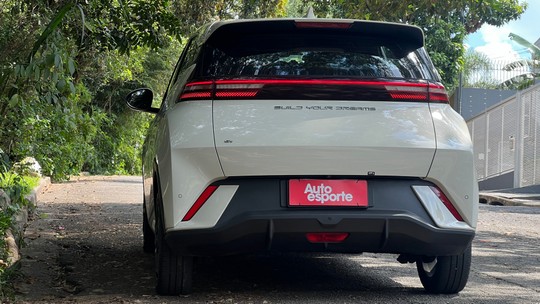 Os carros elétricos mais vendidos do Brasil em março de 2025
