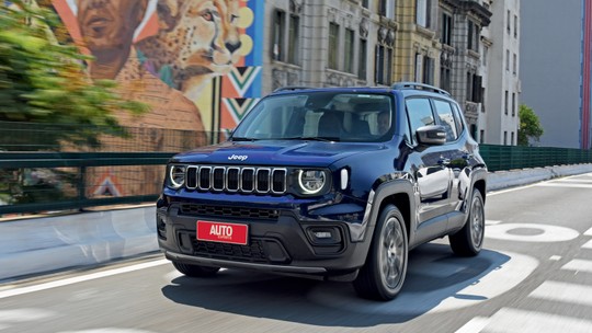 Carros mais vendidos de agosto: VW Gol perde a liderança e Jeep Renegade segue mal entre os SUVs 