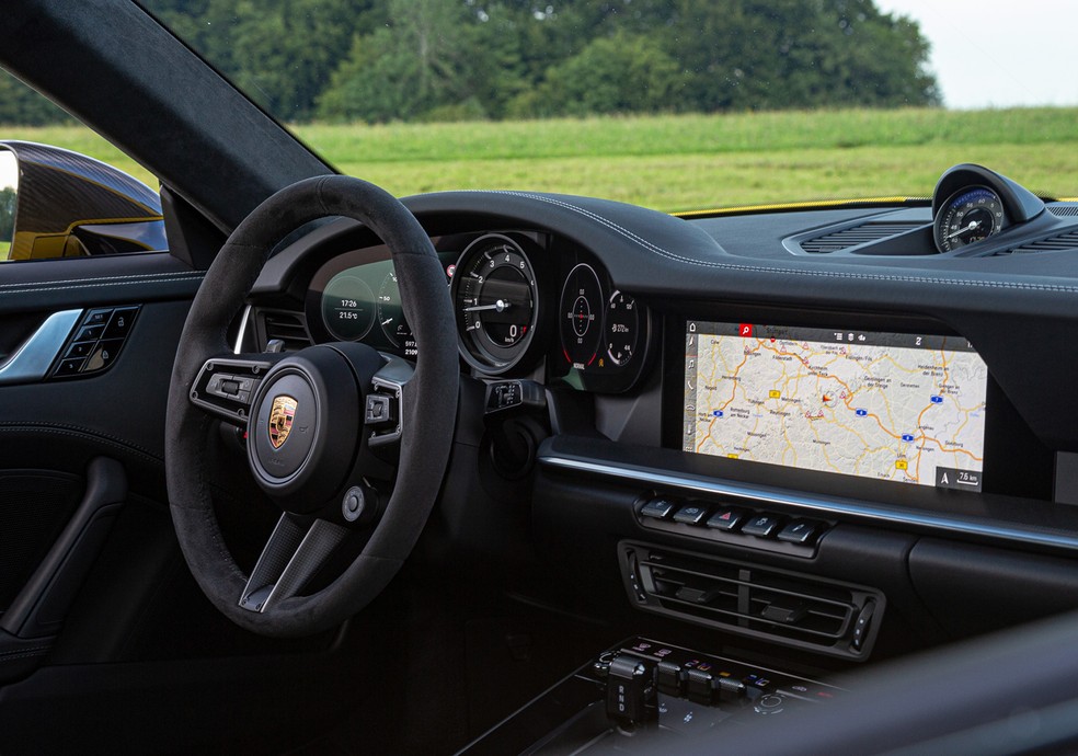 Porsche 911 Carrera — Foto: Divulgação