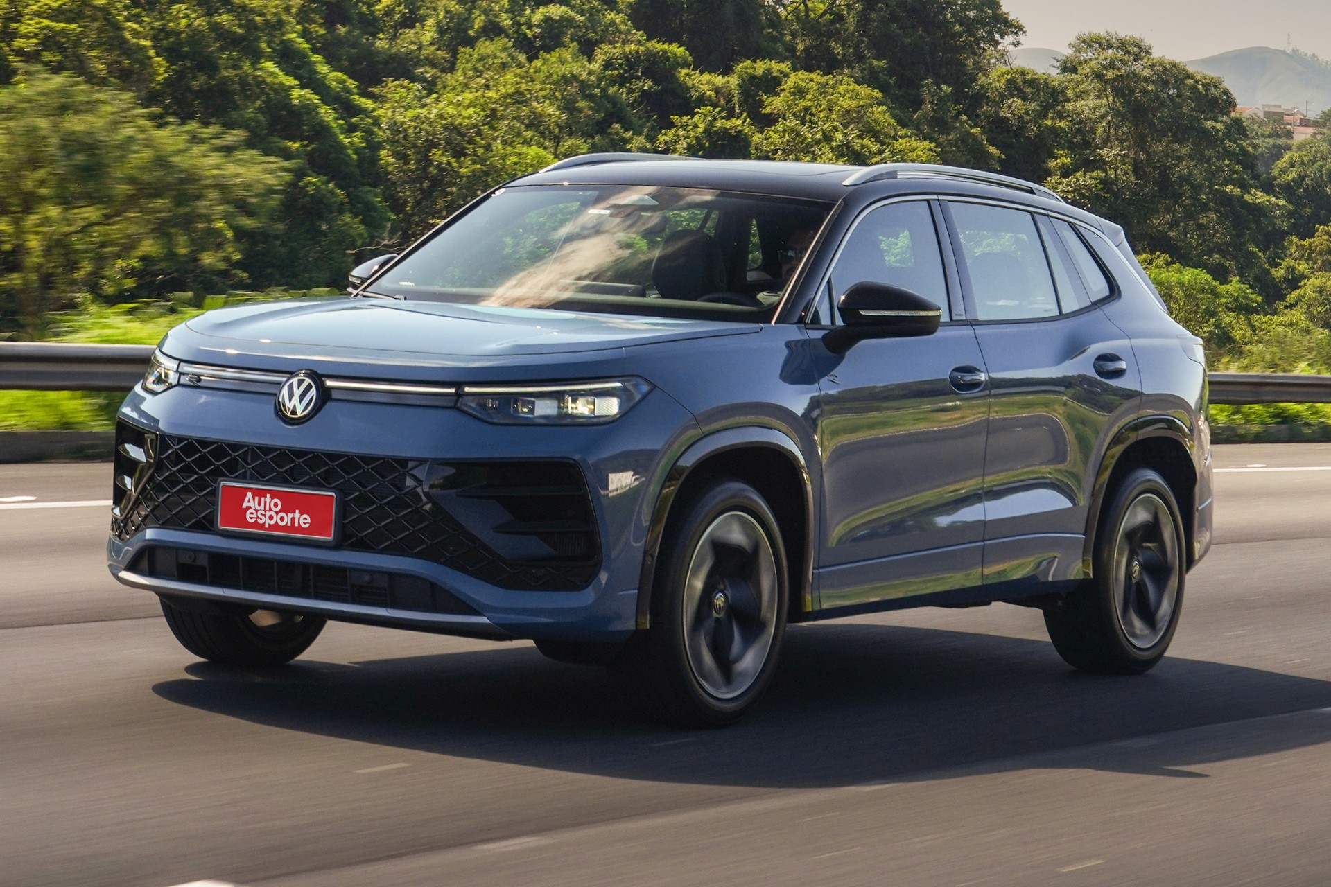 Teste: novo Volkswagen Tiguan usa força de motor Audi contra SUVs chineses