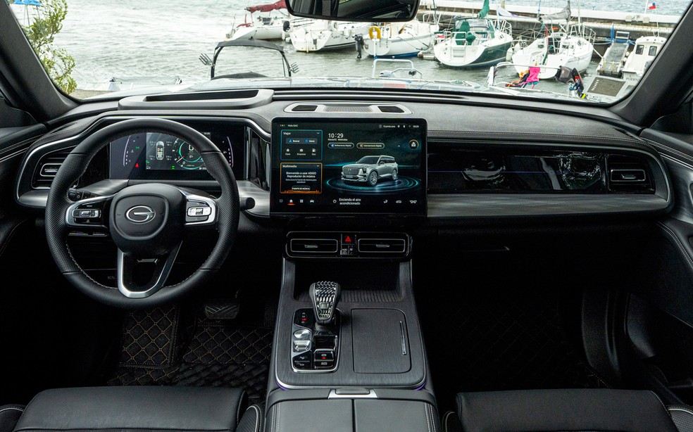 GAC GS8 segue padrão de acabaento refinado da marca — Foto: Divulgação