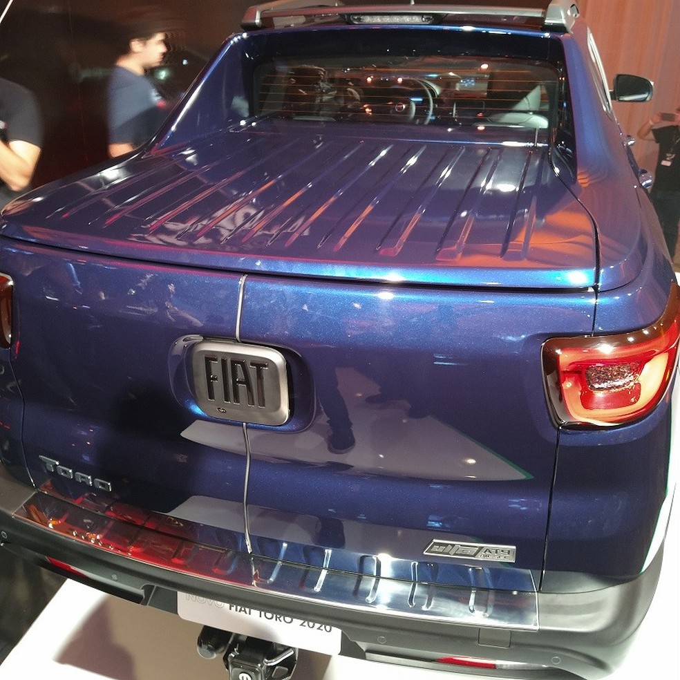 Toro Ultra transforma caçamba em bagageiro comum (Foto: Ulisses Cavalcante/Auto News Brasil) — Foto: Auto Esporte