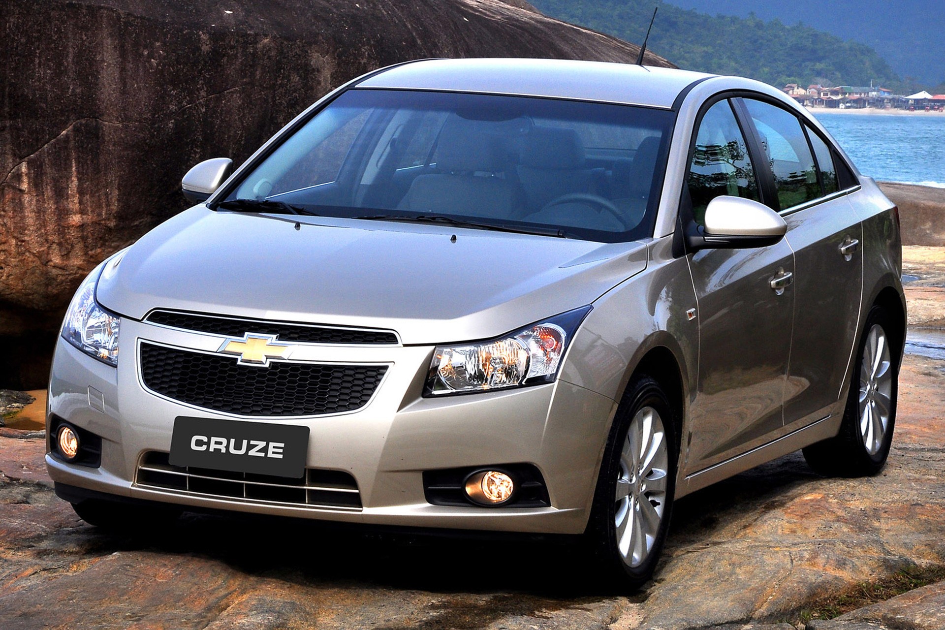 5 sedãs usados da Chevrolet com espaço e robustez a partir de R$ 26 mil