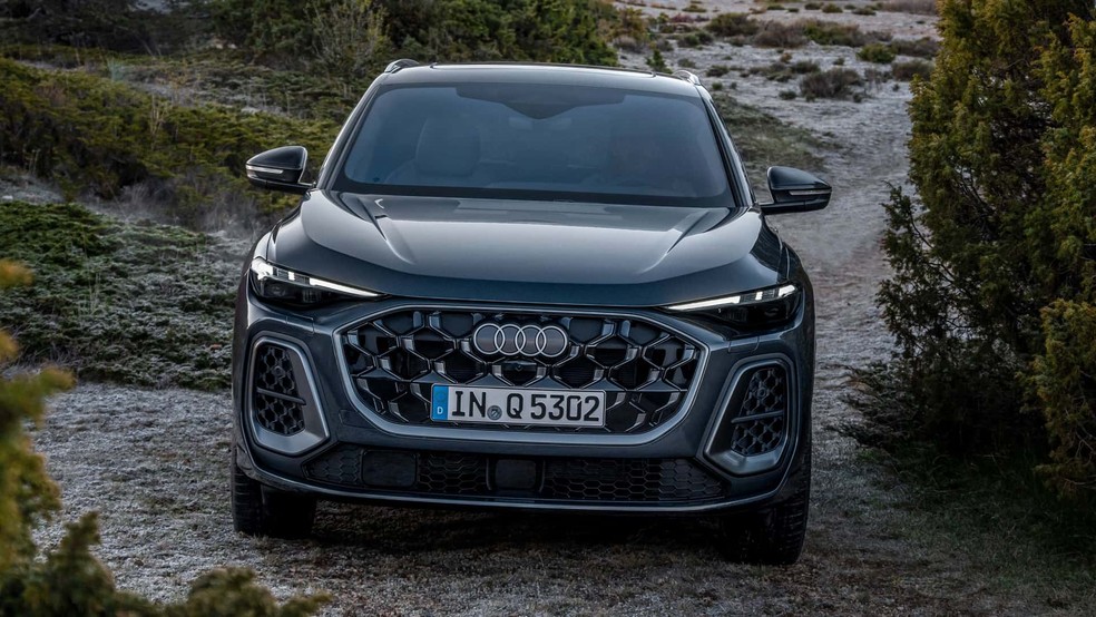 Audi Q5 terá versão híbrida plug-in, mas só em 2025 — Foto: Divulgação