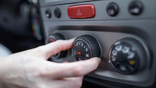Ar-condicionado do carro: você sabe como usar corretamente em dias de calor? Veja dicas