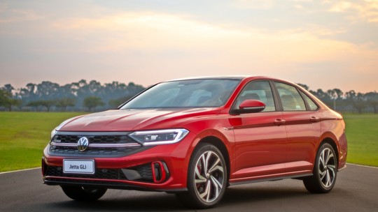 Teste: Volkswagen Jetta GLI 2022 fica melhor "por obrigação" e faz esquecer que os SUVs existem 