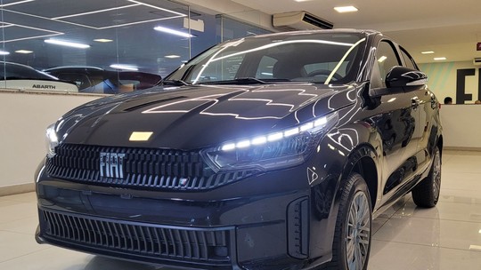 Fiat Cronos Drive 2026: conheça o sedã automático mais barato do Brasil