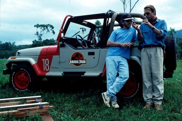  Jurassic Park cumple años y los fanáticos aún crean réplicas de los autos en la película