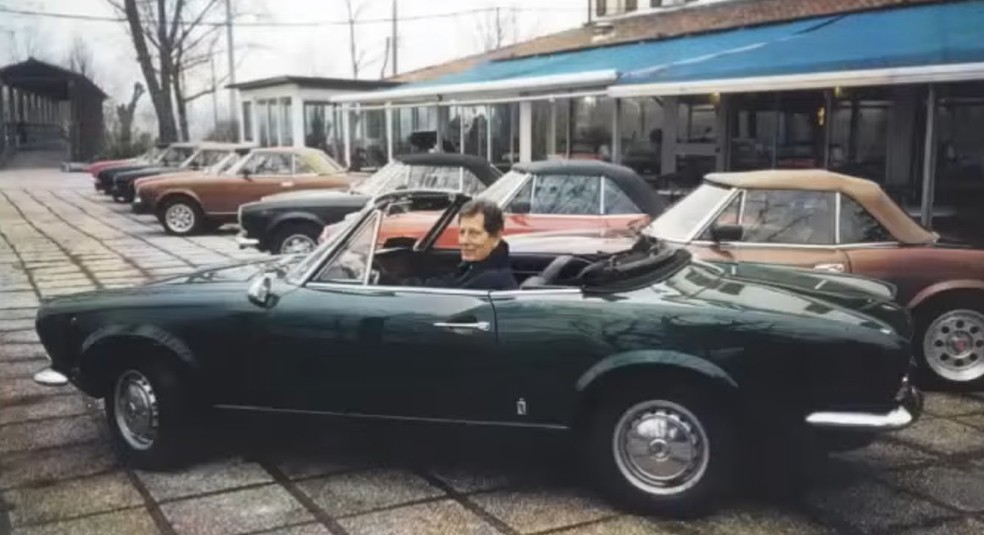 Tom Tjaarda e o seu Fiat 124 — Foto: Reprodução / Youtube / Tom Tjaard