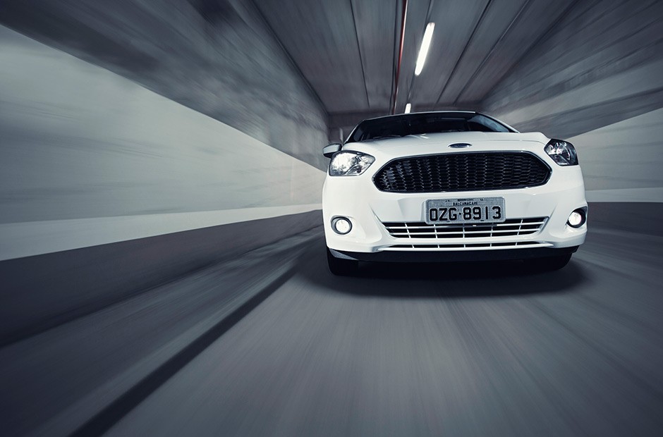Novo Ford Ka 2015  (<a href="http://revistaautoesporte.autonewsbrasil.webbfinanceiro.com/Analises/noticia/2014/07/novo-ford-ka-globalizado-para-atacar.html"> saiba mais</a>)
