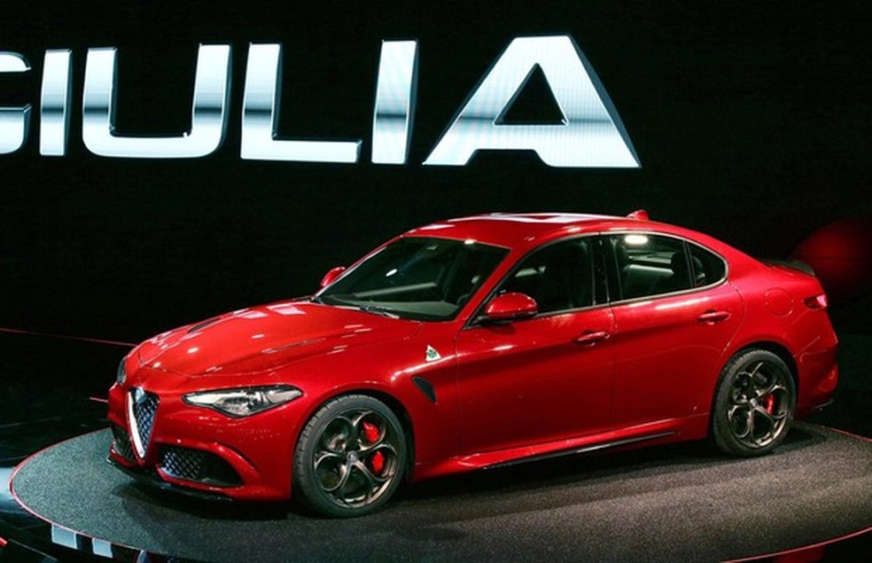 Alfa Romeo Giulia 2016 (Foto: Divulgação) — Foto: Auto Esporte