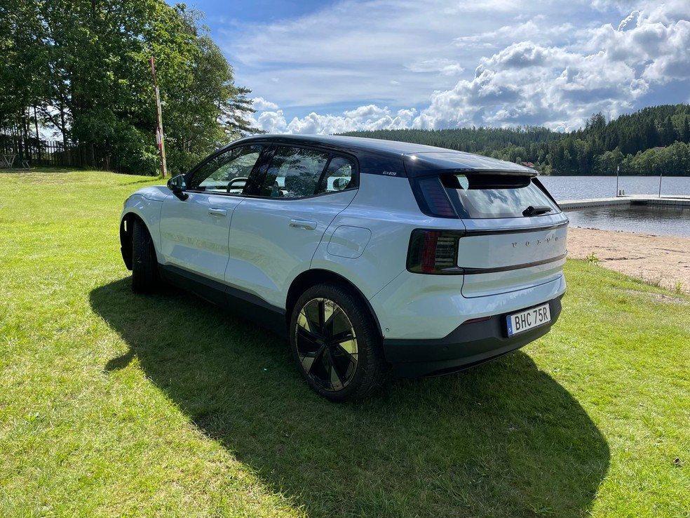 Volvo EX30 tem predicados de esportivo sem grandes alardes — Foto: Cauê Lira/Auto News Brasil