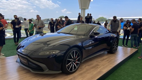 Aston Martin Vantage chega ao Brasil custando R$ 1 milhão a menos que Ferrari equivalente