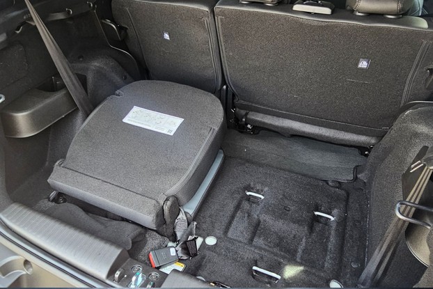 Citroën Aircross XTR 2026 - bancos traseiros