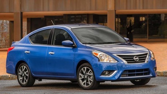 Nissan revela interior do novo Versa