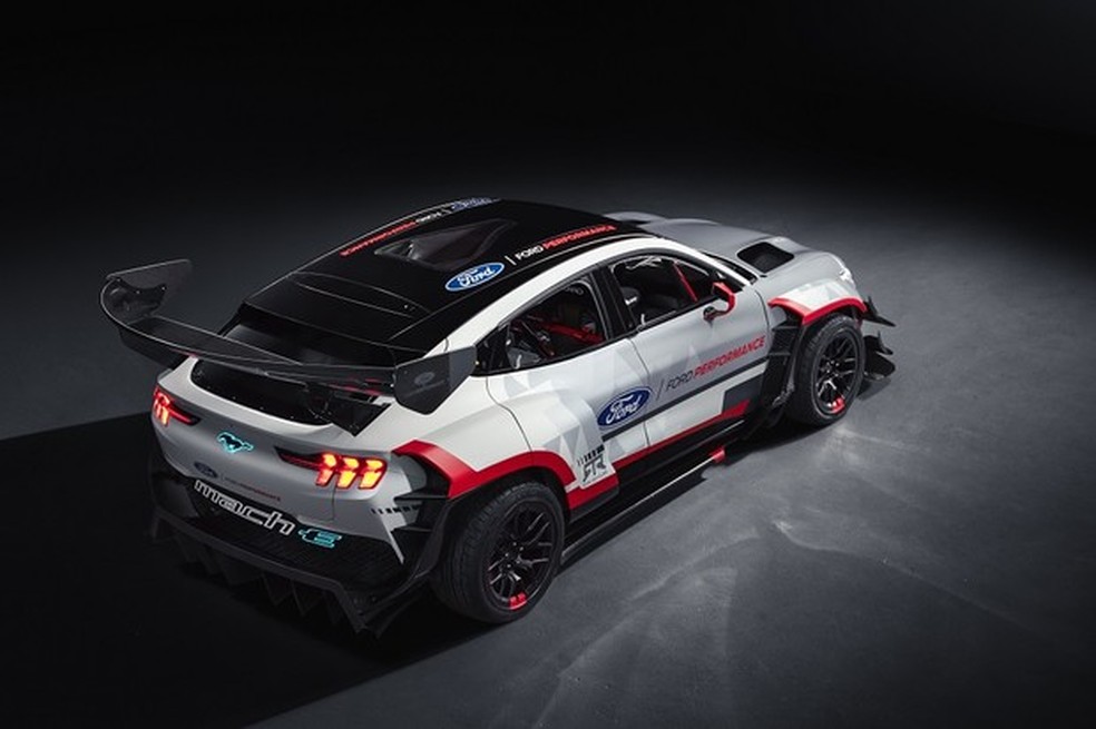 Ford Mustang Mach-E traz um body kit que o deixou mais invocado (Foto: Divulgação) — Foto: Auto Esporte
