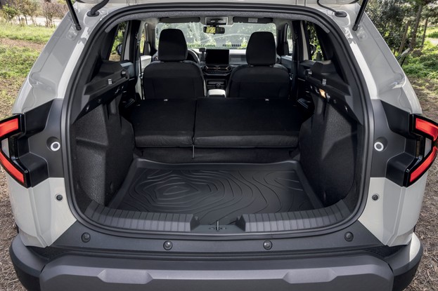 Dacia Duster Hybrid 140 - porta-malas