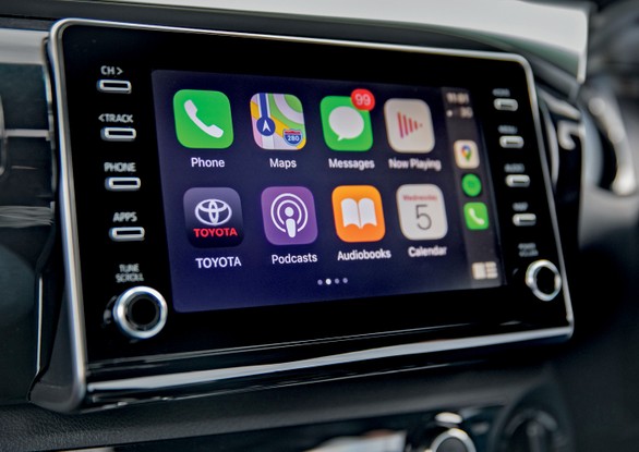 Toyota Hilux - A nova central multimídia ficou melhor e agora tem espelhamento com smartphones