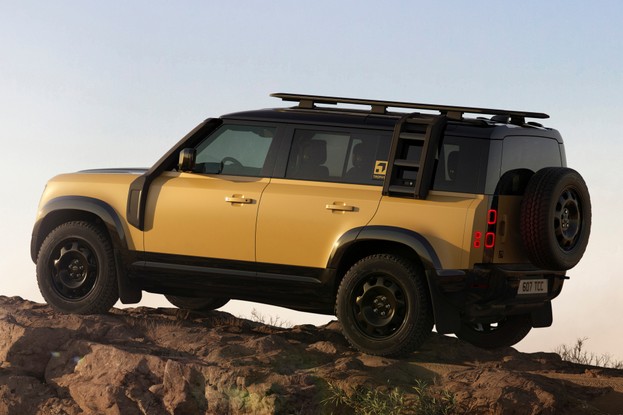 Land Rover Defender 110 Trophy Edition - estática
