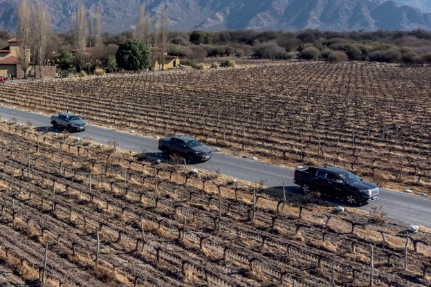 RAM Rampage 2024 - Cafayate - Nos dois dias seguintes, fomos na direção sul até a região da vinícola mais alta do mundo, em Cafayate; foram cerca de 500 km para ir e voltar, atravessando belos cânions pouco conhecidos por brasileiros