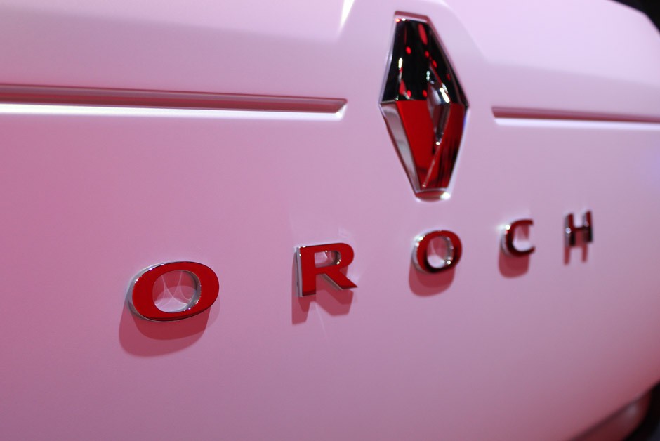 Renault Duster Oroch no Salão do Automóvel 2014