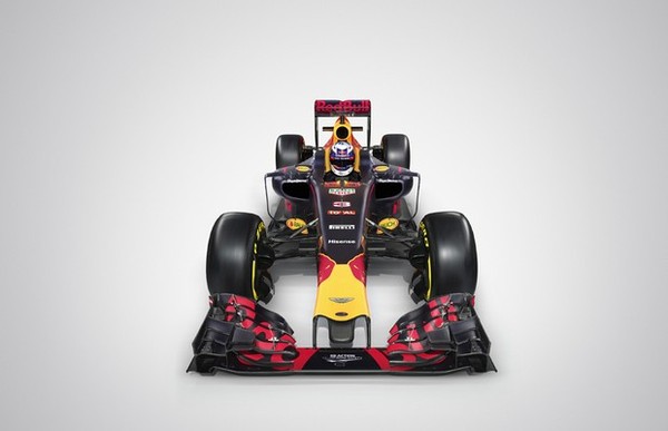 Aston Martin e Red Bull Racing fecham parceria para criar carro