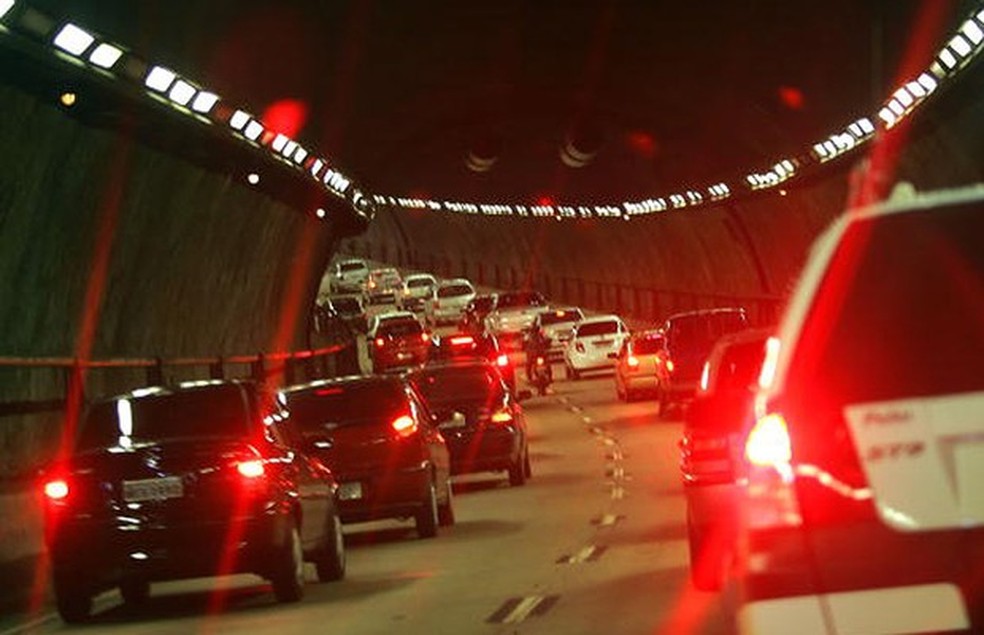 São Paulo, Brasil – Com uma frota de sete milhões de carros, a cidade registrou 295 km de trânsito em junho deste ano. (Foto: Reprodução) — Foto: Auto Esporte