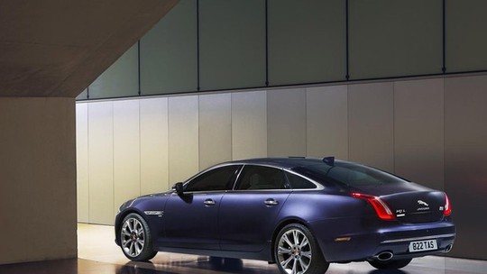 Jaguar convoca XJ para recall no airbag 