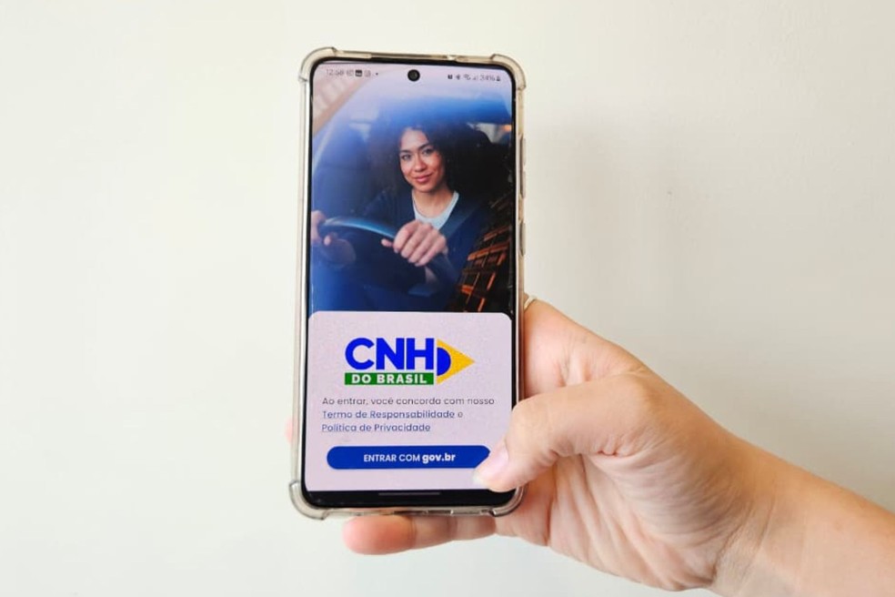 Agora, emissão da Carteira Nacional de Habilitação (CNH) pode ser iniciada direto no aplicativo "CNH do Brasil"  — Foto: Jady Peroni/Auto News Brasil